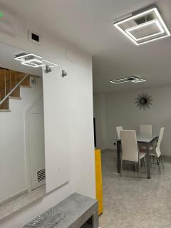 GAE'S HOUSE - 9