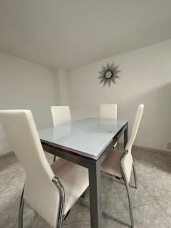 GAE'S HOUSE - 3
