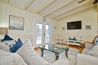 R&R Beach House! Huge w Sun Deck in Famous Cherry Grove - Myrtle Beach - 6