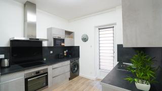 Appartement Les Halles 2, Climatisation, Terrasse, Garage - Narbonne - 2