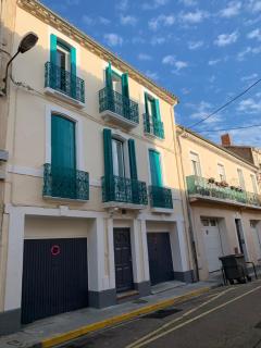 Appartement Les Halles 2, Climatisation, Terrasse, Garage - Narbonne - 0