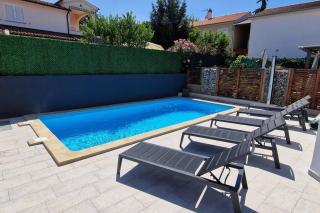 Villa Castanea - kuća za odmor s bazenom - 9