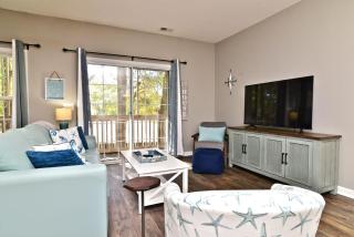 All New Luxury Beach Retreat 1 Mile to Beach w Pool - Myrtle Beach - 4