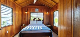 Therapy Cabins - Ladyville - 8