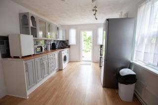 Beach palace - Clacton-on-Sea - 3