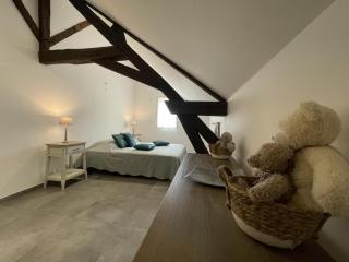 Séjour détente avec piscine privée, activités variées et confort moderne en Auvergne - FR-1-489-455 - Louroux-Hodement - 6