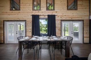 Modern Riverfront, Starlink, Hot Tub, Broken Bow - 7