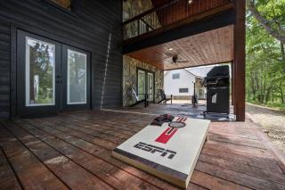 Modern Riverfront, Starlink, Hot Tub, Broken Bow - 4