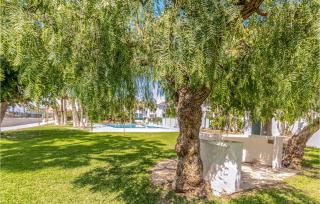 3 Bedroom Nice Apartment In Benajarafe - 9