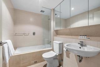 Belle Escapes - Glenelg Seaside Family Stay - Glenelg - 3