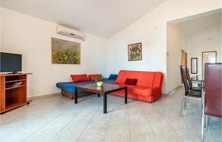 Two-Bedroom Apartment In Vir - Vir - 9