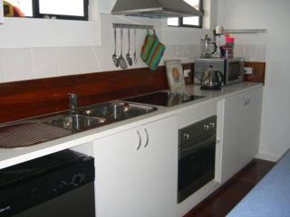 24 Dover Street Sunderland Bay - - 5