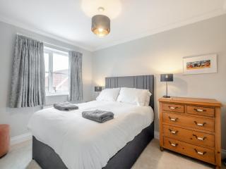 Pebbles - Overstrand - 4