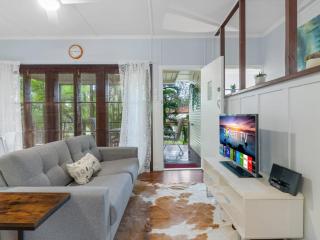 Great value 3BD house at a convenient location - Brisbane - 9