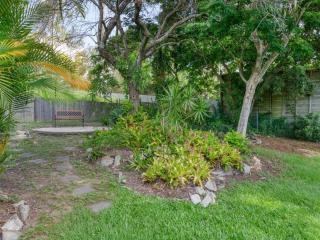 Great value 3BD house at a convenient location - Brisbane - 3