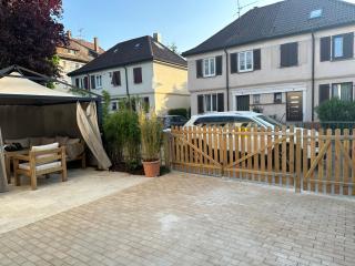 Altes Stadthaus mit Garten und Gewölbekeller - Estugarda - 3