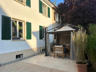 Altes Stadthaus mit Garten und Gewölbekeller - Estugarda - 1