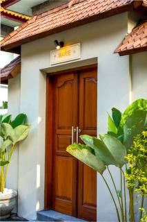 Villa MARIE - KUTA - 6 Bedroom 4 Bathroom Villa - Great Location ! - Kuta - 7