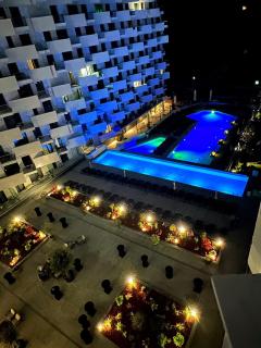 Ap family GLaMour in Infinity Beach Resort Pools & SPA - 5