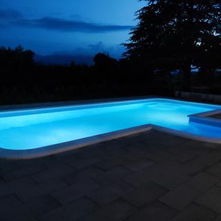 Casa di Oliva-house with heated pool & jacuzzi in Trilj, Croatia - 1