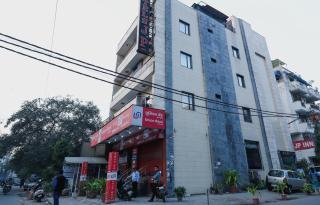 Hotel O J P Inn Near Patel Nagar Metro Station - 9