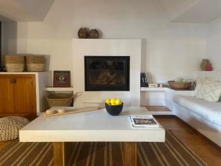 Authentic Villa with amazing pool - 2