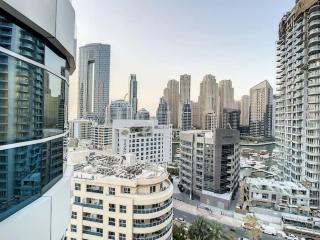 Vacationer Holiday Homes I Premium 3 Bedroom Apartment I Close to Marina Promenade & JBR Beach - 4