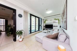 Full Lake View - 2BR Beautiful Apt - JLT - Dubai - 7