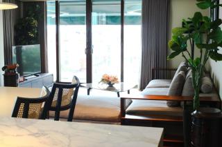 Poblacion Penthouse Suite with Private Roofdeck - Manila - 6