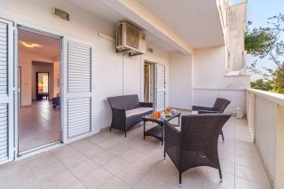 Apartment Elmira - Charme Holidays - Sutivan (San Giovanni di Brazza) - 3