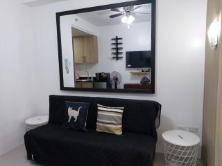 Tower C Shore Residences by CSLUXE - Manila - 2