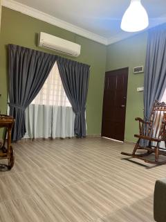 Kubu Gajah Homestay, 15 Minutes to Subang Airport - Sungai Buluh - 0