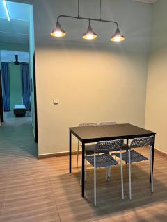 Kubu Gajah Homestay, 15 Minutes to Subang Airport - Sungai Buluh - 6