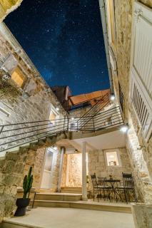 Villa Nora - Charme Holidays - Sutivan (San Giovanni di Brazza) - 8