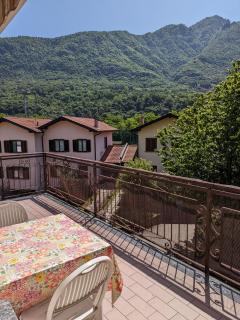 Relax e passeggiate tra laghi e monti - Casale Corte Cerro - 3