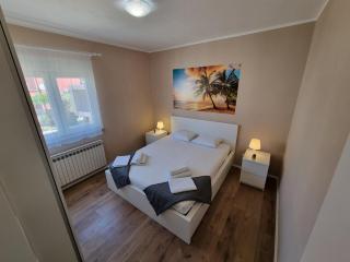 Apartment ANAMARIJA BR. 2 - Crikvenica - 2