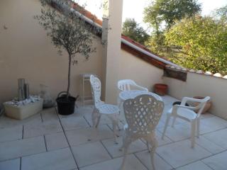 Comfortable, stylish house in small rural village - Étagnac - 8