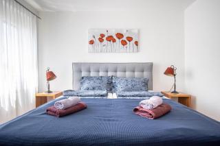 Elegant two-bedroom apartment with terrace in Rovinj - 8