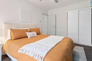Valley View Home - Barrel Sauna, Woodfired Pizza Oven, Firepit, Kids Playset - Port Lincoln - 1
