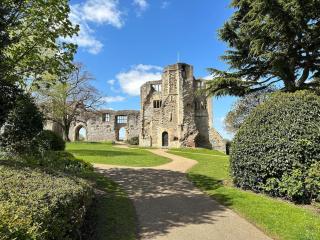 1 Bed Central Newark Flat 1st Floor - Newark upon Trent - 1