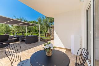 Cozy holiday house in Brzac - 3