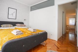 Piroska Bartóktéri Apartman 02 - Eger - 2