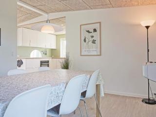 6 person holiday home in Rønne-By Traum - 4