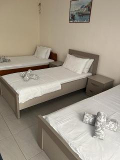 Riviera Rooms Sarandë - Sarandë - 9