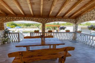 Holiday House Laetitia with pool - Banjevci - 2