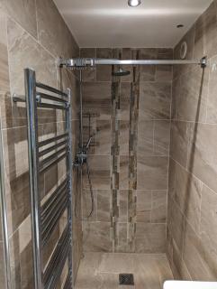 Home - Alwoodley, Leeds - 7