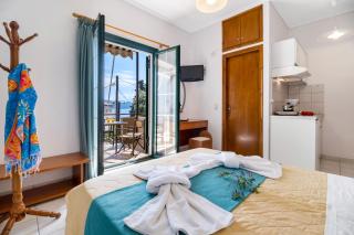 Nikoleta Studio 5 - 4