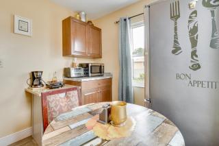 25 Mi to Disney Home with Shared Pool in Orlando - 3