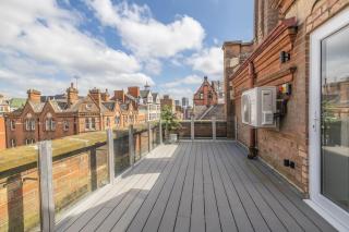 The Pocklington - The Golden Mile Suite - Leicester - 7