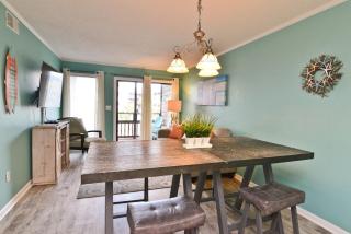 Sweet Caroline Remodeled with Partial Ocean View and Oceanfront Pool - Myrtle Beach - 7